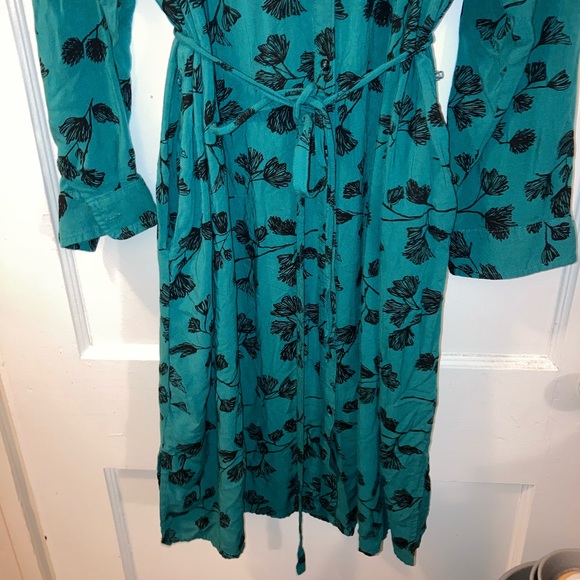 Ava & Viv Floral Shirtdress - Picture 2 of 4